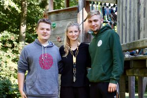 v.l.n.r.: Sven, Ala und Paul leiten in diesem Jahr die erste Freizeit im Ferienwaldheim